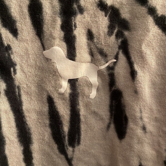 Pink by Victoria Secret Tie Dye Crop Top - Picture 2 of 9